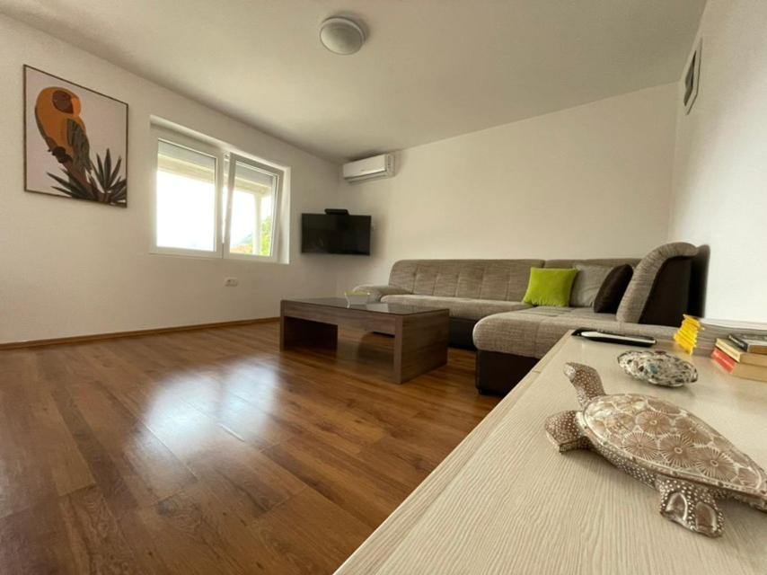 Nature Bay Apartment Kotor Exterior photo